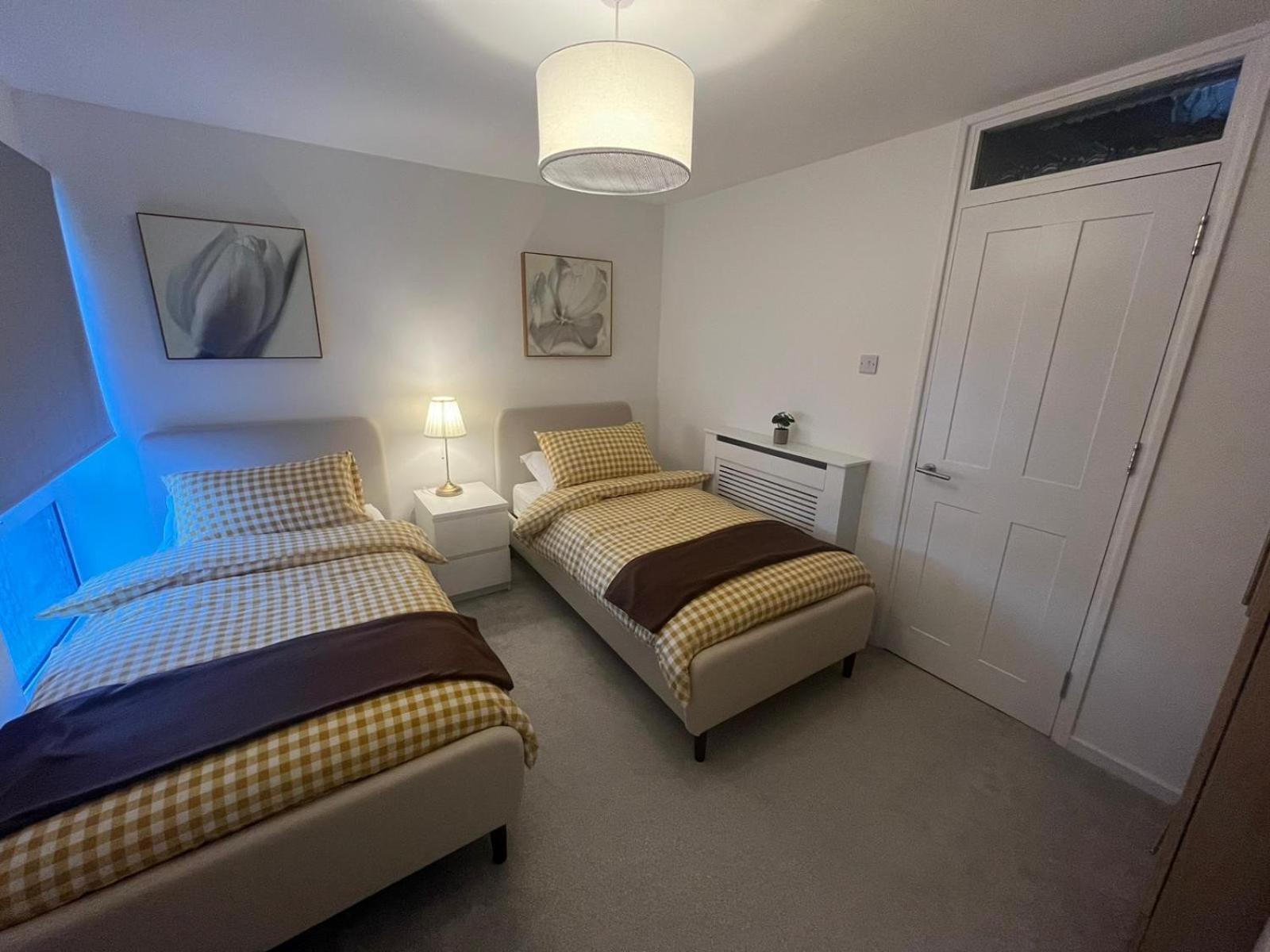 Modern And Comfortable Flat With Private Parking Daire Oxford Dış mekan fotoğraf